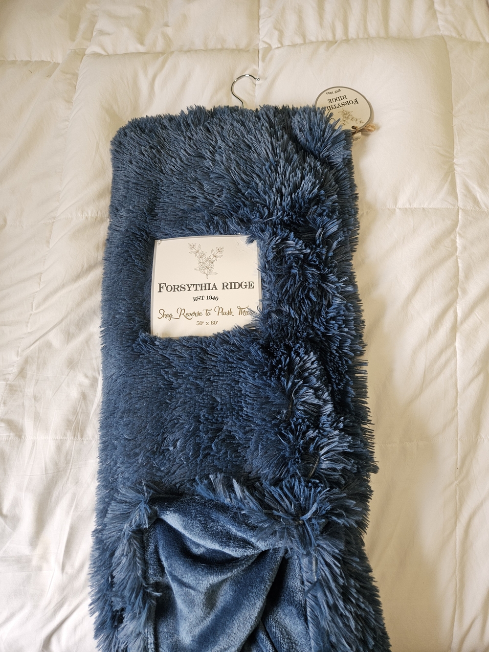 Plush Throw Blanket - Deep Blue